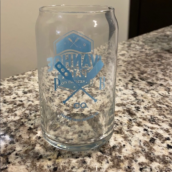 BOGO Ivanhoe Park Brewery Glass - Picture 2 of 2
